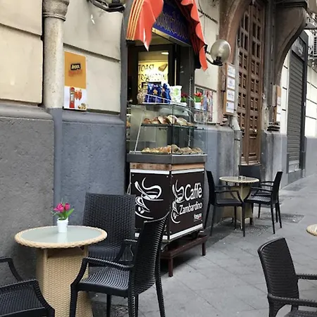 Bed & Breakfast Ottocento Napoletano Napoli
